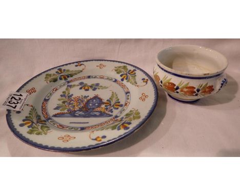Henriot Quimper ceramic dish and plate, D: 20 cm. Not available for in-house P&amp;P, contact Paul O'Hea at Mailboxes on 0192