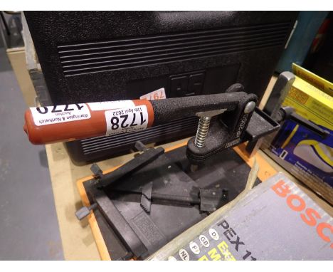 Framers corner press and stapler. Not available for in-house P&amp;P, contact Paul O'Hea at Mailboxes on 01925 659133 