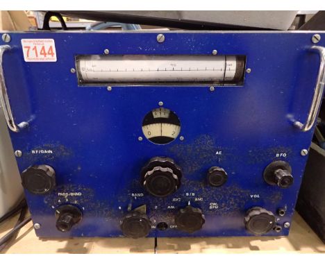 Unnamed R F oscillator. Not available for in-house P&amp;P, contact Paul O'Hea at Mailboxes on 01925 659133 