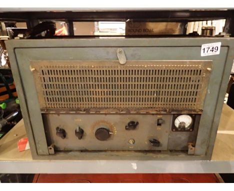 Un-named valve cine amplifier. Not available for in-house P&amp;P, contact Paul O'Hea at Mailboxes on 01925 659133 