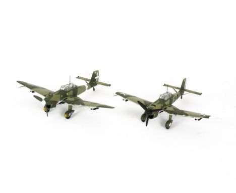 Corgi Military Aviation Archive, a boxed duo of WWII 1:72 scale models comprising, AA34001 War in the Pacific Consolidated B-