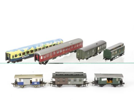 Fleischmann HO Gauge Electric Locomotives and Assorted Coaching Stock, a DB E10 184 Co-Co electric in dark blue, metal bodied