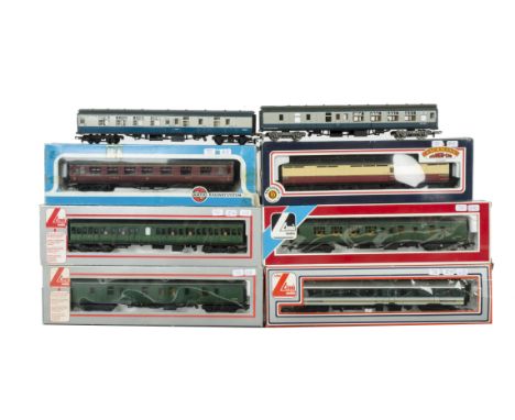 00 Gauge Passenger Rolling Stock by various makers, Lima, BR green Railcar Centre Coach, BR SR full Parcels coach, Corridor/B