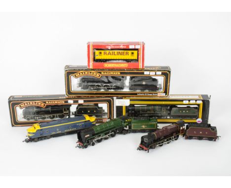 Mainline Railways and other makers 00 Gauge Steam and Diesel Locomotives, Mainline BR black (some repainting) Standard Class 