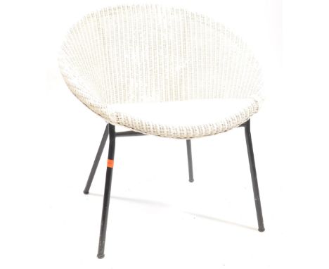 Lloyd Loom Furniture - A vintage mid century circa 1960s M300 pattern white wicker satellite atomic Sputnik chair. White wove