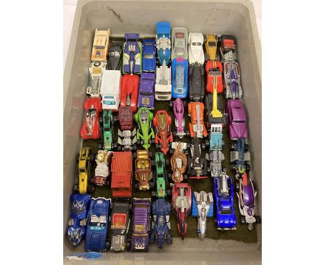 A tray of 45 Hot Wheels 1:72 scale diecast vehicles. To include: ambulance, rescue tow trucks, hot rods and futuristic design