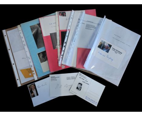 Group of various scientist 10 x Collection of Autograph card signed signatures such as Peter Grünberg, Prof. Dr. R. R. Ernst,