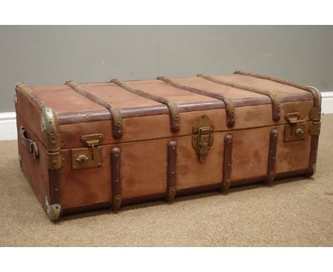 Early 20th century vintage travelling trunk, W92cm   Condition Report   Click here for further images, condition, auction tim