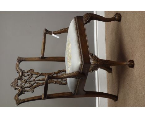 Fine 20th century Chippendale style armchair, shaped cresting rail above pierced ribbon tied carved splat, acanthus leaf carv