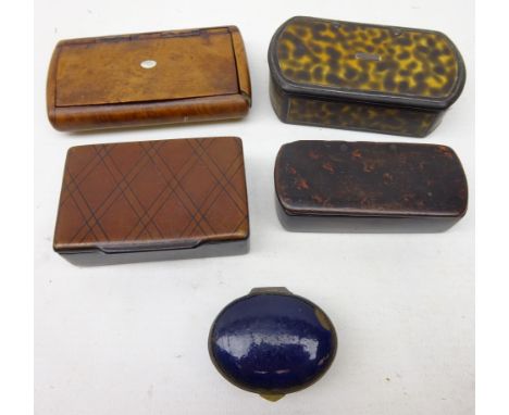 Georgian Bilston enamel snuff/ patch box, 19th century walnut snuff box & three 19th century papier mache snuff boxes, one wi