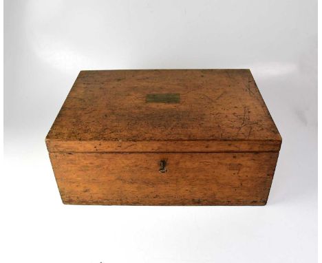GOLDSMITHS &amp; SILVERSMITHS CO; a late Victorian hallmarked silver oak cased near-complete canteen of Fiddle pattern cutler