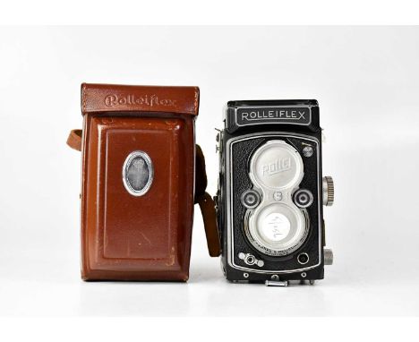 ROLLEIFLEX; an Automat III TLR medium format camera, serial no. 11298828, with Carl Zeiss Jena Tessar 1:3.5 f=7.5cm taking le