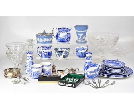 A mixed lot of ceramics, glass and silver-plated ware to include Spode Italian ware part tea and dinner service, Wedgwood jas