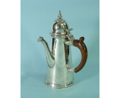A late Victorian Britannia Standard side-handled silver Coffee Pot, by Charles Stuart Harris, hallmarked London, 1900, of pla