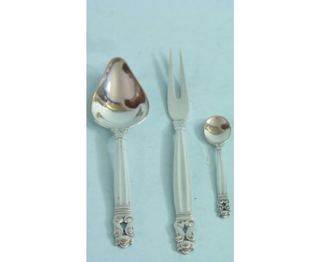 A Georg Jensen silver 'Acorn' pattern Grapefruit Spoon, London import marks for 1926, 5¾in (14.5cm) long, together with a Geo
