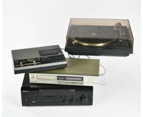 Konvolut Technik: Dual Plattenspieler, Technics CD Player SL-P111, Kenwood Receiver KRF-V5010, Funktion nicht geprüft, optisc