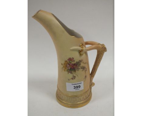 A ROYAL WORCESTER BLUSH IVORY CERAMIC JUG 