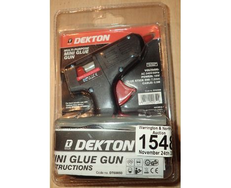New Dekton mini glue gun. P&amp;P Group 1 (£14+VAT for the first lot and £1+VAT for subsequent lots) 