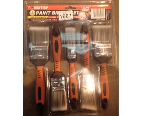 New five piece paintbrush set. P&amp;P Group 1 (£14+VAT for the first lot and £1+VAT for subsequent lots) 