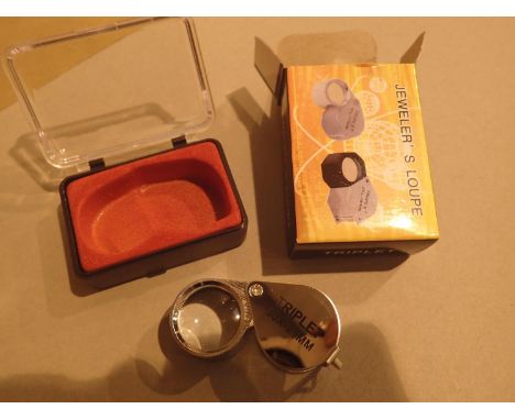 Stainless steel folding jewellers loupe 30 x 21 with box. P&amp;P Group 1 (£14+VAT for the first lot and £1+VAT for subsequen