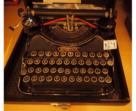 Antique Corona typewriter in case. Not available for in-house P&amp;P, contact Paul O'Hea at Mailboxes on 01925 659133 