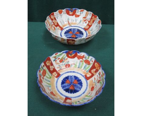 TWO IMARI STYLE HAND PAINTED WAVE EDGED CERAMIC BOWLS
