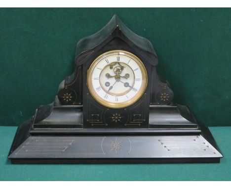 DECORATIVE BLACK SLAT MANTEL CLOCK WITH ENAMELLED DIAL, APPROXIMATELY 28cm HIGH 