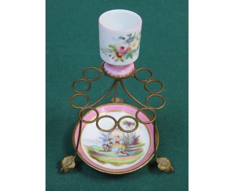 HANDPAINTED FRENCH STYLE GILT METAL AND CERAMIC CANDLESTICK, APPROXIMATELY 20cm HIGH 