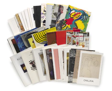 Sammlung von 40 Ausstellungskatalogen der Galerie Maeght / Lelong in Zurich. Mit zahlr. tls. farb., tls. ganz- u. doppelblgr.