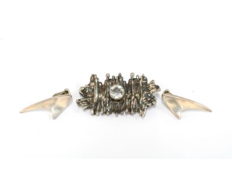 Bent Knudsen (1924-1997), Denmark, pair of Sterling silver earrings. Signed 'Bent K, sterling Denmark, together with a Pentti