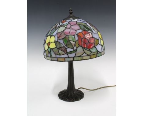Tiffany style lamp with stained and leaded glass shade, 47cm 