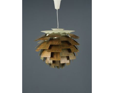 POUL HENNINGSENGrande suspension 'Artichoke' mod. D84Création en 1958Edition Louis Poulsen, en métal et cuivre repatinéH: 54c