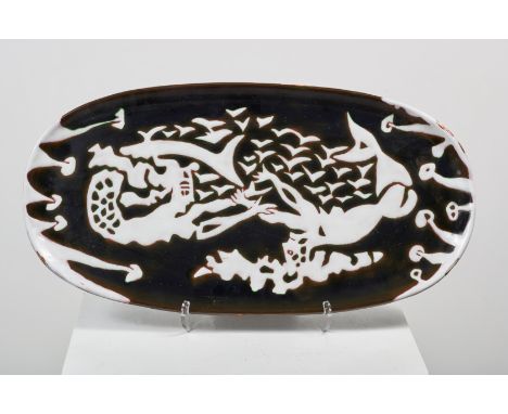 JEAN LURCAT (1892-1966)Plat ovale 'Le dieu Neptune'Création circa 1950Signé 'Lurçat' et annoté 'Sant Vicens KT' au dos, en cé