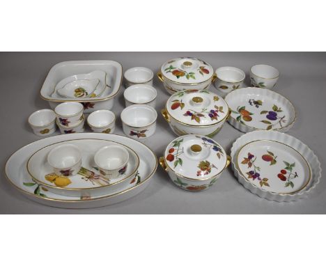 A Collection Royal Worcester Evesham Oven to Table Dinnerwares to Comprise Lidded Tureens, Flan Dishes, Ramekins etc, 22 Piec