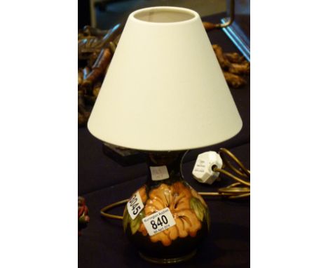 SMALL MOORCROFT LAMP. Small Moorcroft lamp