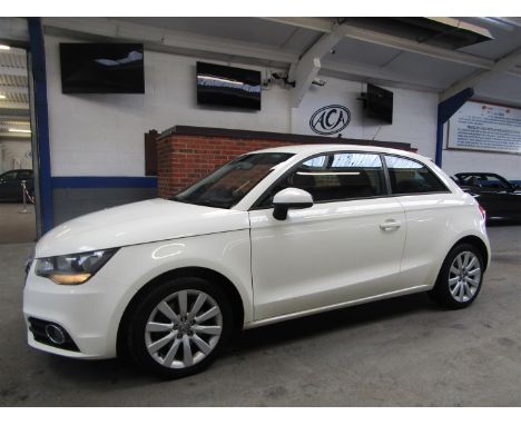 Make &amp; Model: Audi A1 Sport TDIDate of Reg: RE11 MLFColour: Whitecc: 1598MoT: 28-12-2022Fuel Type: DIESELMileage: 142kTra