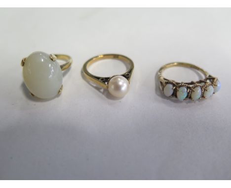 Three 9ct dress rings, sizes J K M, total weight approx 9.3 grams 