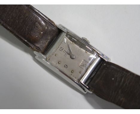 A gents 1944 steel Omega manual wind R.17.8 17 jewel Swiss movement - running in saleroom, winds and adjusts 