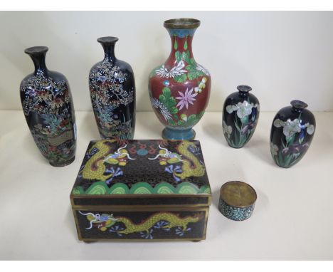 A collection of oriental Cloisonne, including a trinket box, approx 12cm wide, decorated with dragons, and five vases, includ