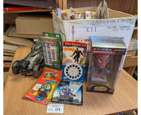 Vintage Toys: Large assortment of vintage toys, novelties and accessories, mostly 1990s-2000s, including Batman, Subbuteo (20