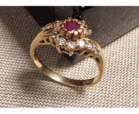 Vintage 9ct Gold Ruby and Diamond Serpentine Dress Ring, size O