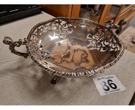 Antique 1901 Hallmarked London Silver Twin Handled Ornate Loving Cup, 209g