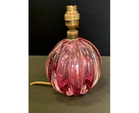 A mid 20th century Murano pink Bullicante glass lamp, designed by Archimede Seguso, of fluted globular form with controlled b