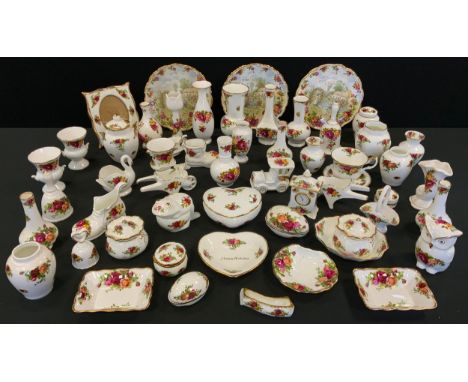 A Royal Albert Old Country Roses trinket dishes, vases, animal models, bell, etc 