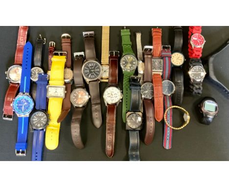 Watches - a Sekonda Wristwatch;  others Timex, Lorus, Expedition, Tavistock &amp; Jones etc qty 