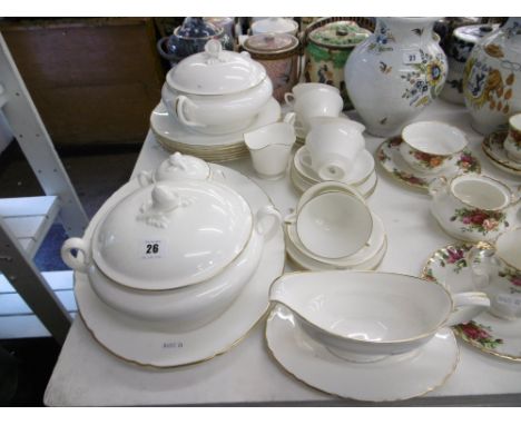 ROYAL WORCESTER 'STRATHMORE' PART DINNER SET