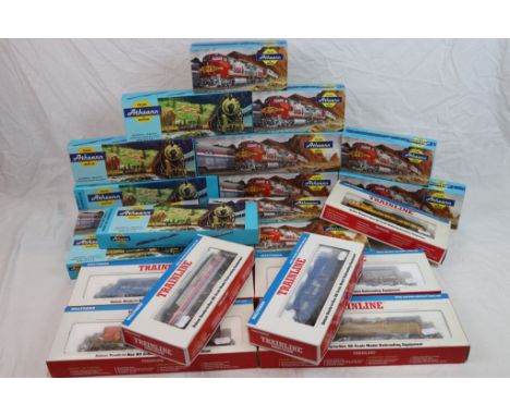 14 Boxed Athearn HO scale locomotives all North American railways