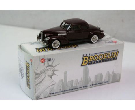 Boxed 1:43 scale The Brooklyn Collection Diecast BRK.122 1939 La Salle 5 Window Coupe "Maroon"