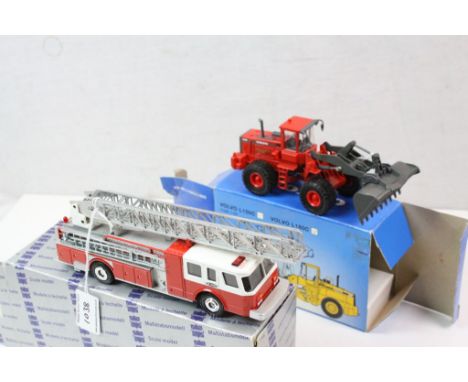 Boxed Conrad 5506 Emergency One Fire Engine plus a boxed Scoop Volvo L180C in red, both diecast excellent, boxes gd