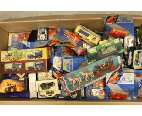 Large collection of boxed diecast models, to include Corgi, Matchbox, Lledo, FIM etc (1 large box)